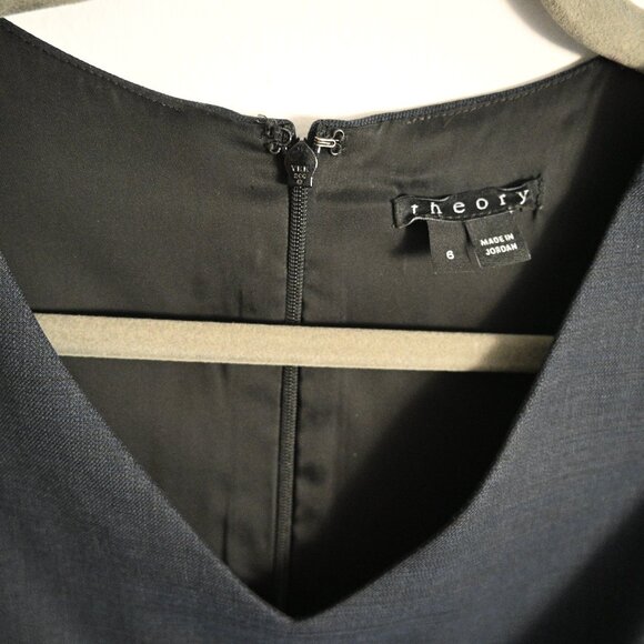 Theory Sleeveless Suiting Dress – Navy – Size 6 - Picture 5 of 14